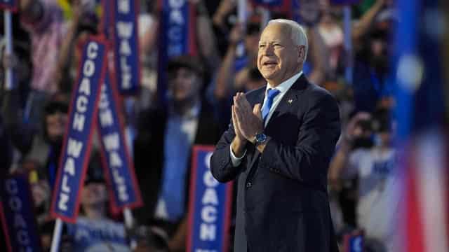 Harris VP pick Tim Walz rallies Democratic convention