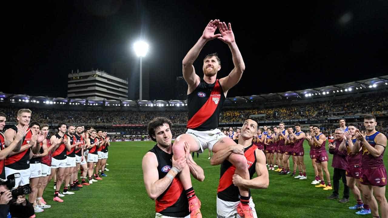 Heppell celebrated as Bombers seek fixes to bridge gap