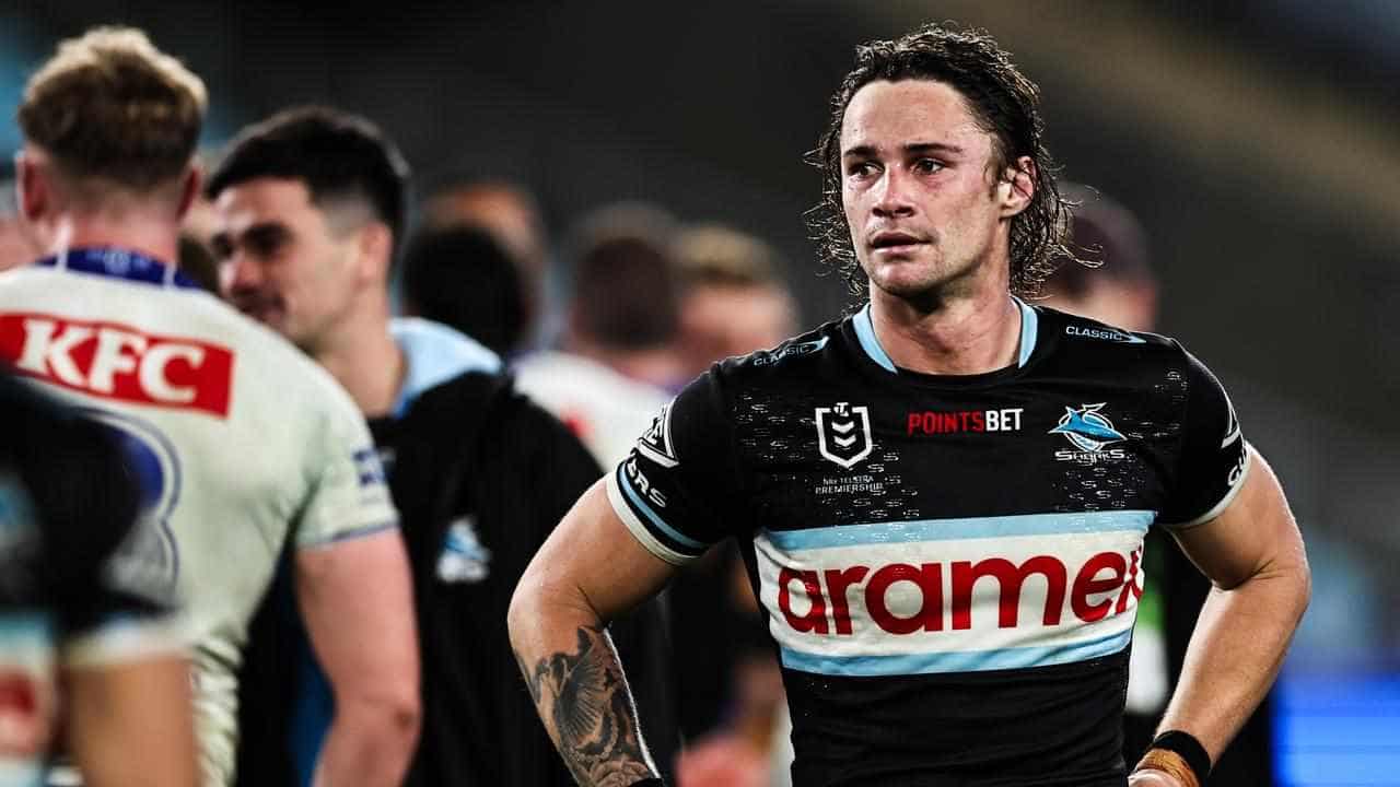 Sharks owe Hynes for 'taking bullets', says captain