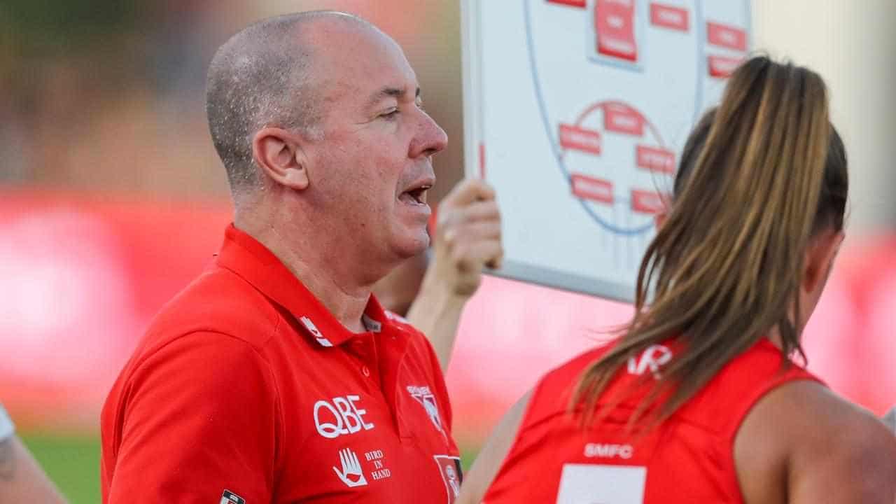 Swans AFLW coach 'baffled' by Bulldogs fixture clash