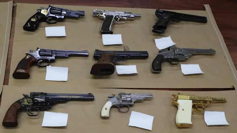 Cops pull the pin on 'syndicate' in antique guns heist