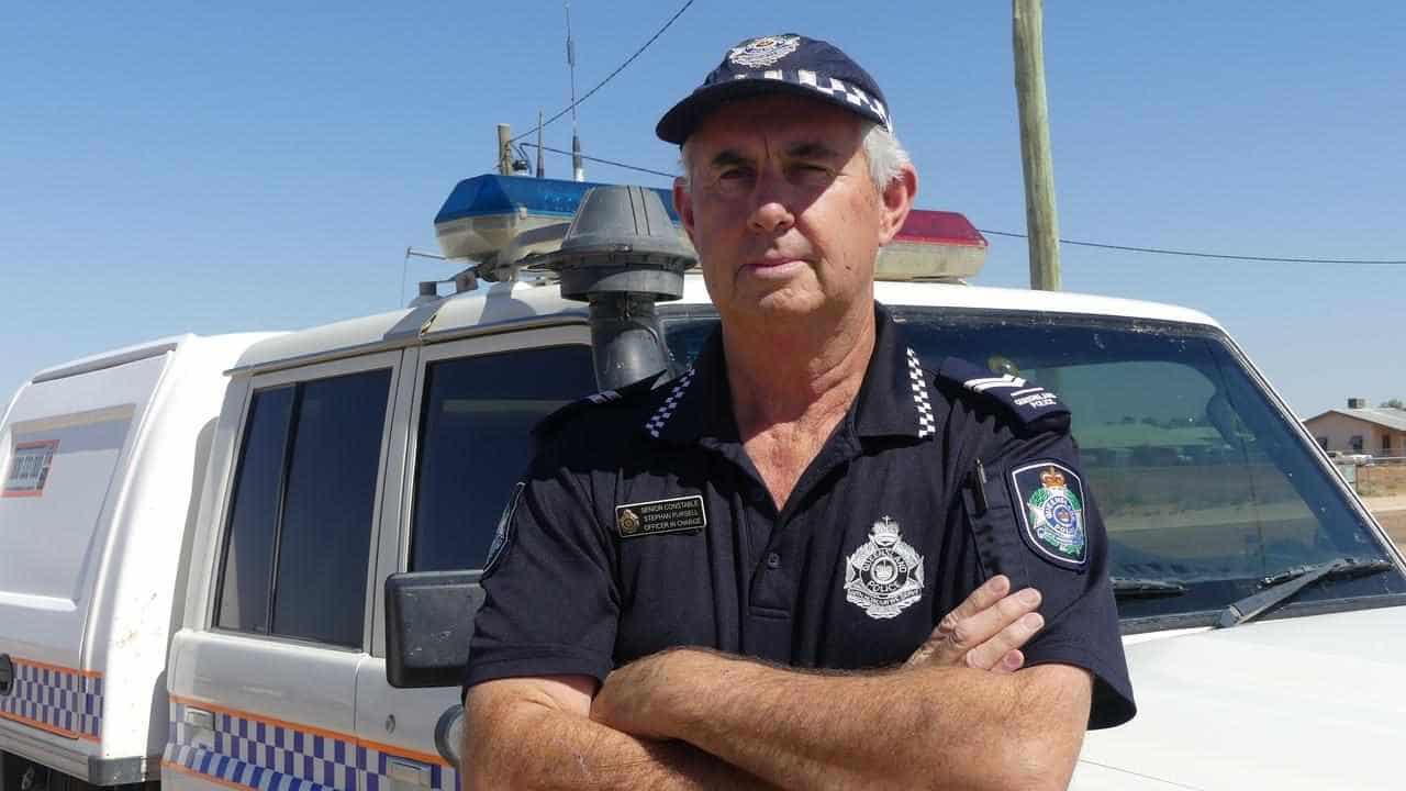 'Love the town': Birdsville's only cop to bid farewell