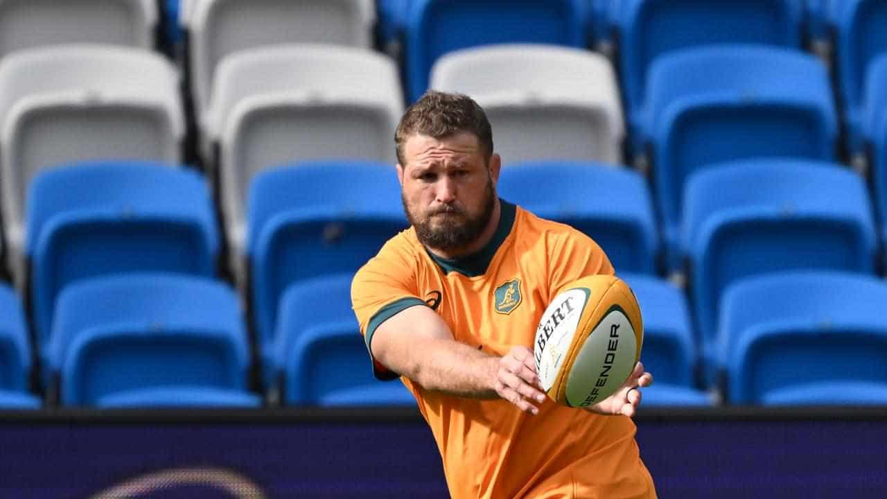 Donaldson steers Wallabies as Slipper eyes Test record