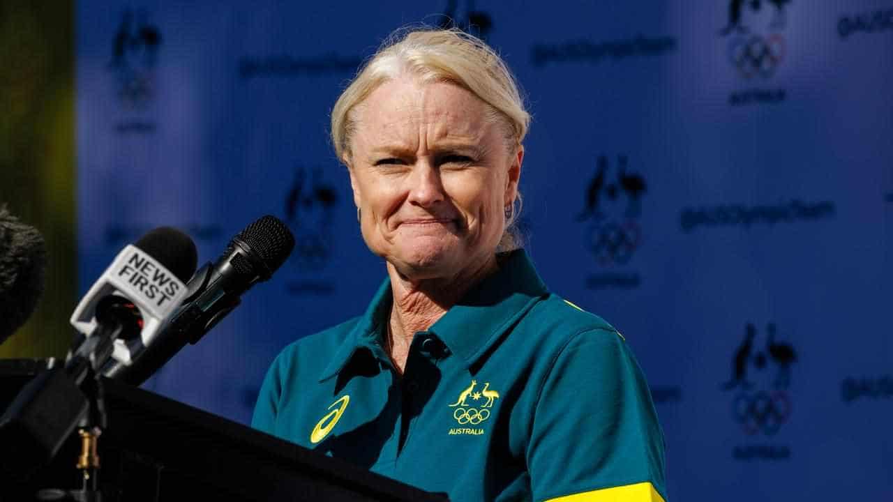 Powell to remain Hockeyroos coach until 2028 Olympics