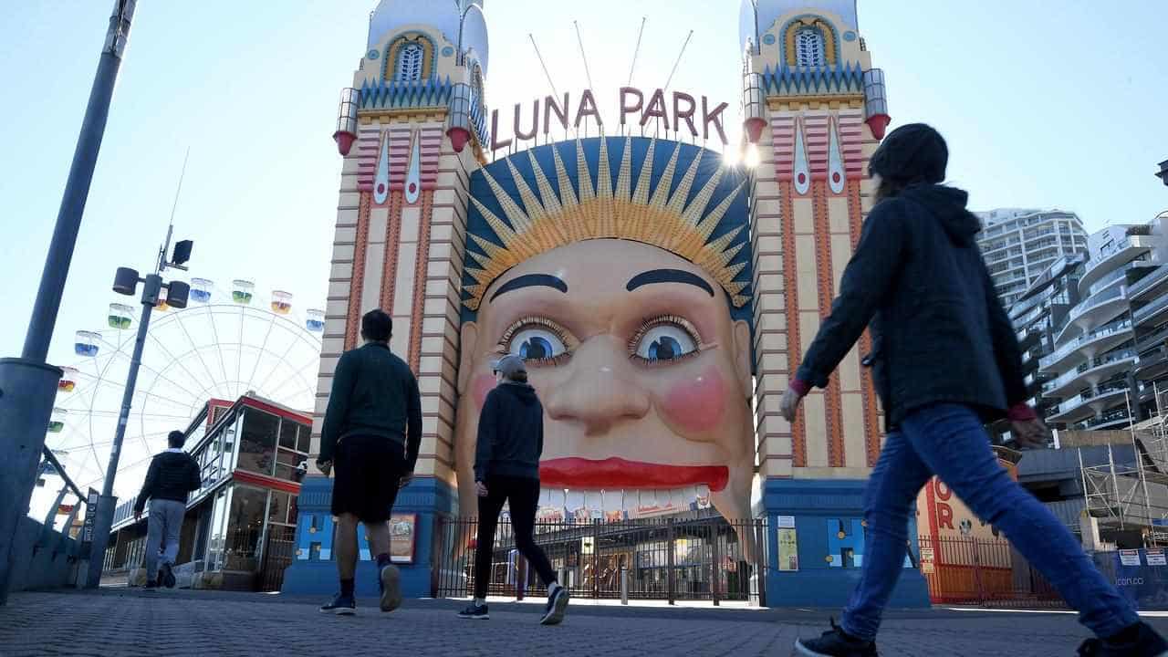 Fresh report into deadly Luna Park fire to stay secret