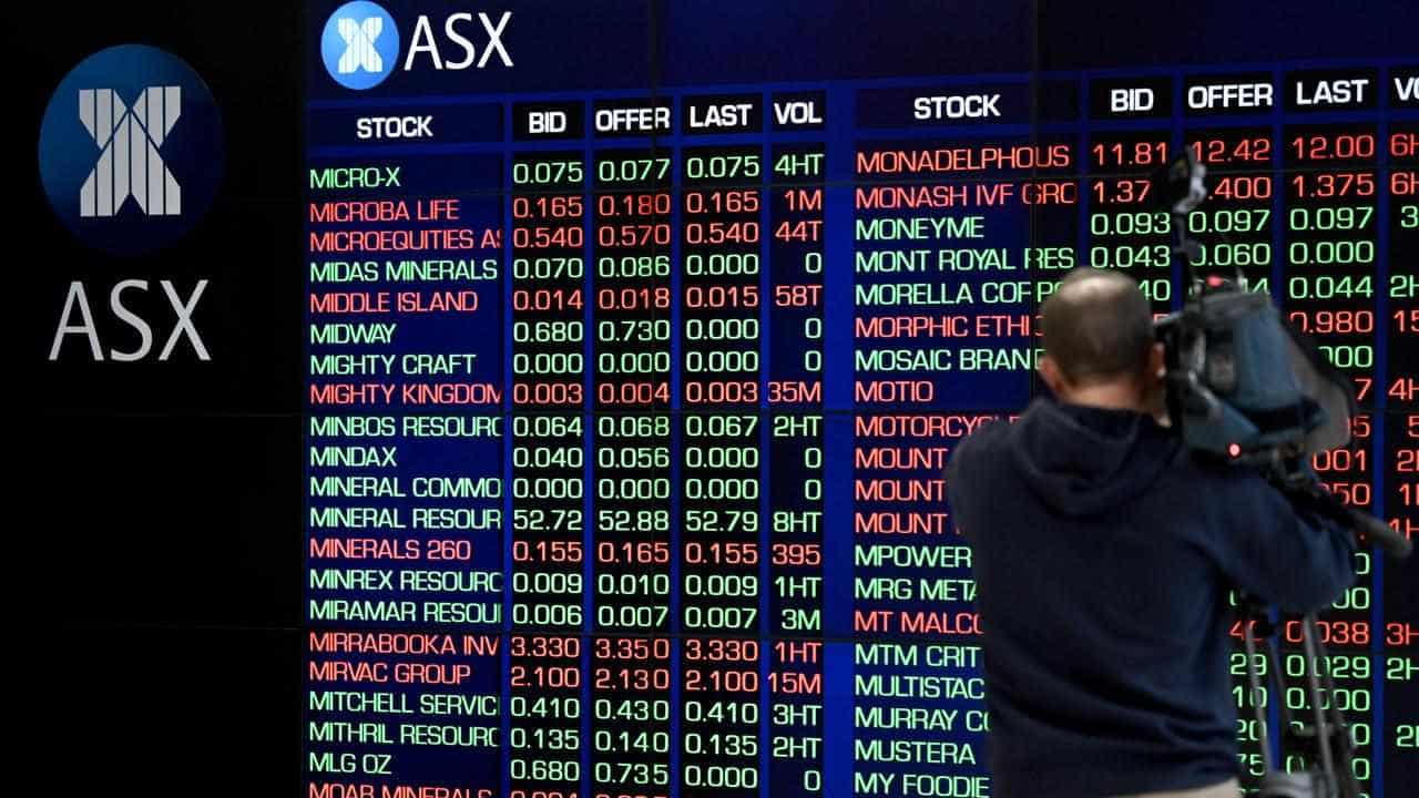 Big banks help Australian share market to cash in