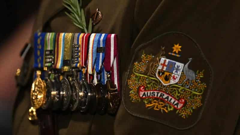 Commanders stripped of medals after war crimes inquiry