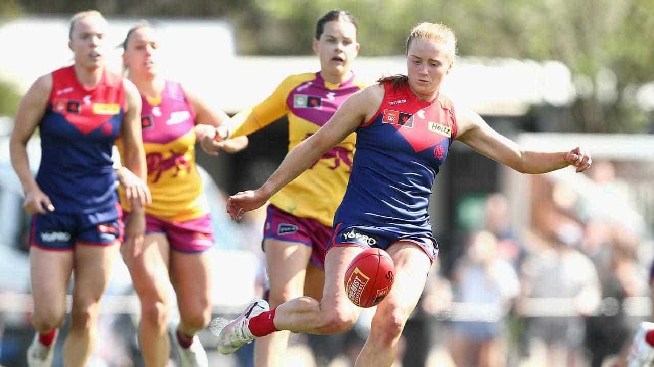 Dees out to rediscover AFLW flow after 'Roos thrashing