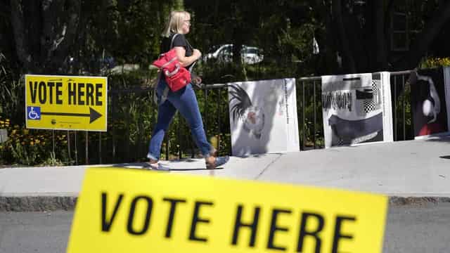 Early US election voting begins in some states