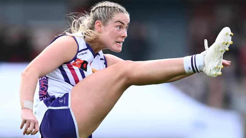 Knee injury to Freo star Tighe sours AFLW win over Dees