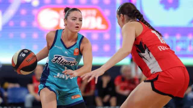 Tough start for Geelong as Fire snare HoopsFest crown