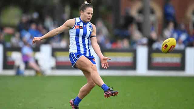 Hamstrung Roos AFLW skipper Kearney out for six weeks