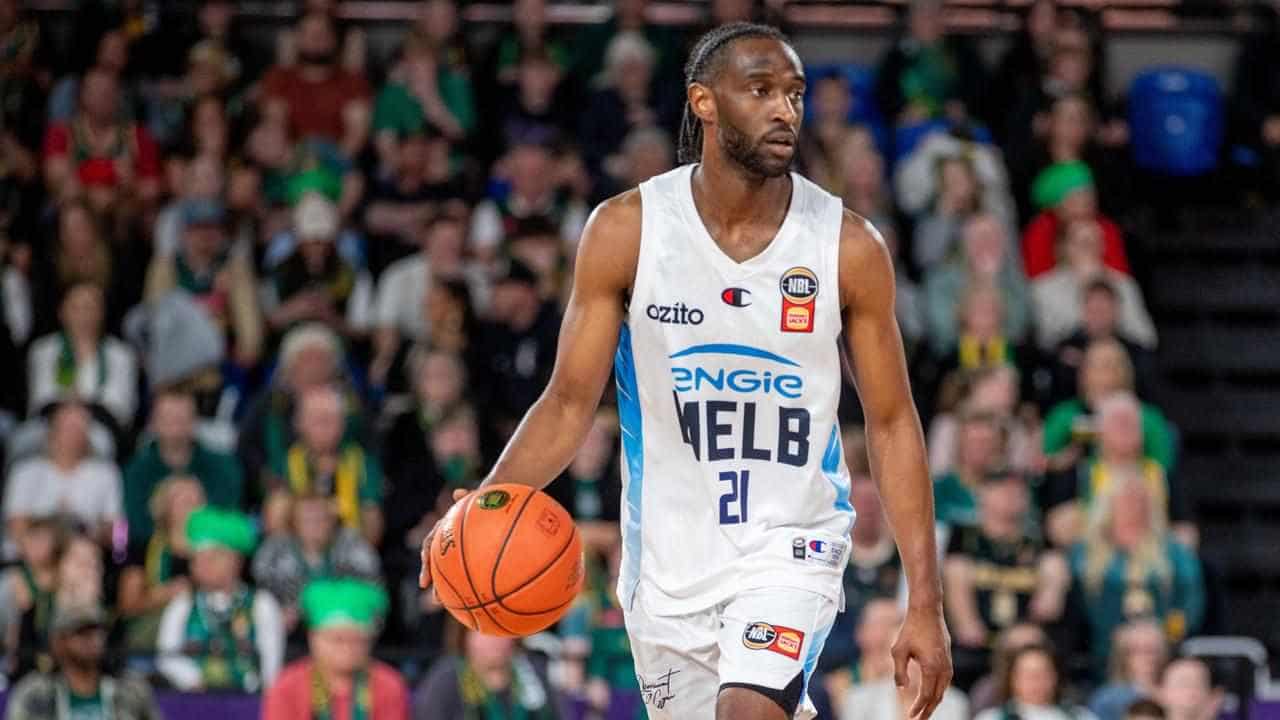 No Dellavedova but Melbourne hammer Wildcats in Perth