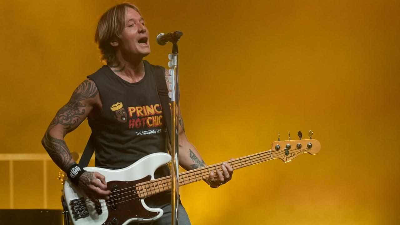 'Two hours of cardio', Keith Urban relishes performing