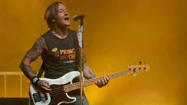 'Two hours of cardio', Keith Urban relishes performing