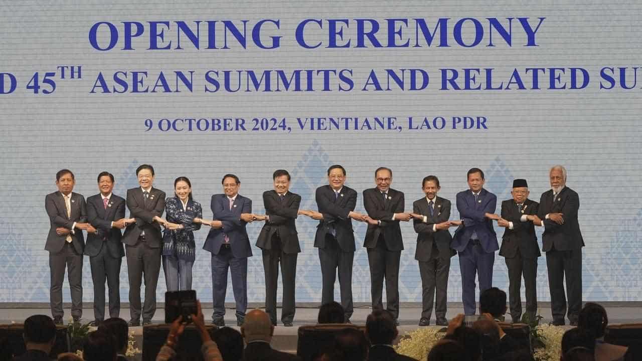 ASEAN leaders to tackle Myanmar crisis and disputed sea