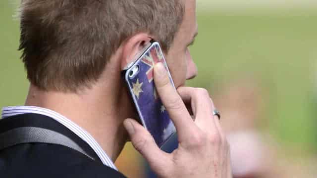 Thousands of Aussies yet to upgrade as 3G closure looms