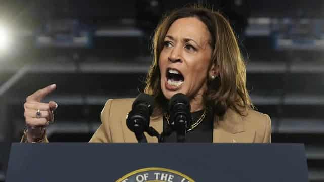 Harris rips Trump for his criticism of storm response