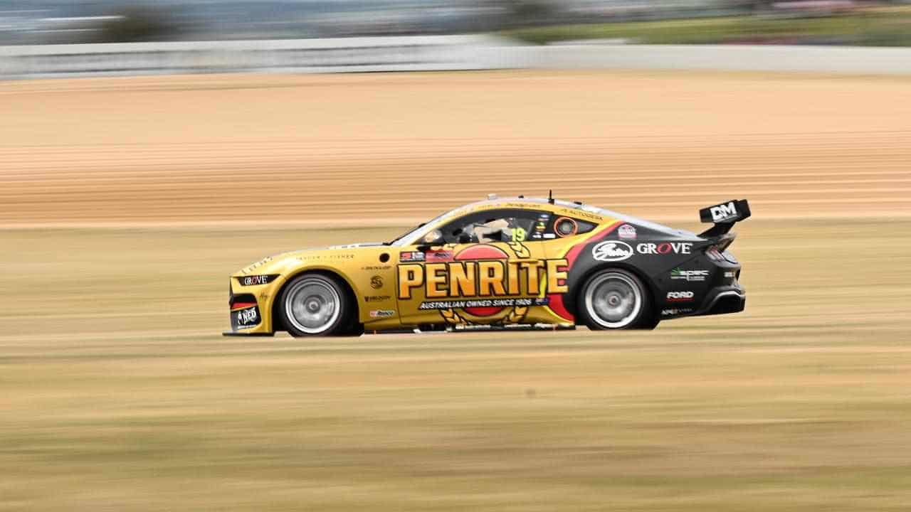 Grove star Payne claims Bathurst 1000 provisional pole