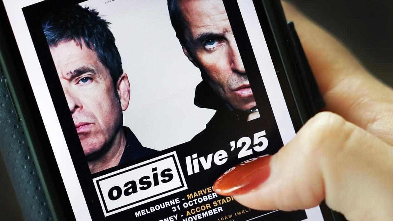 Oasis add extra dates to Australia tour