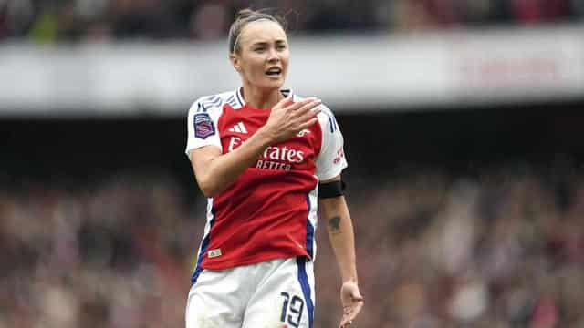 Foord's WSL stunner in vain as Arsenal lose to Chelsea