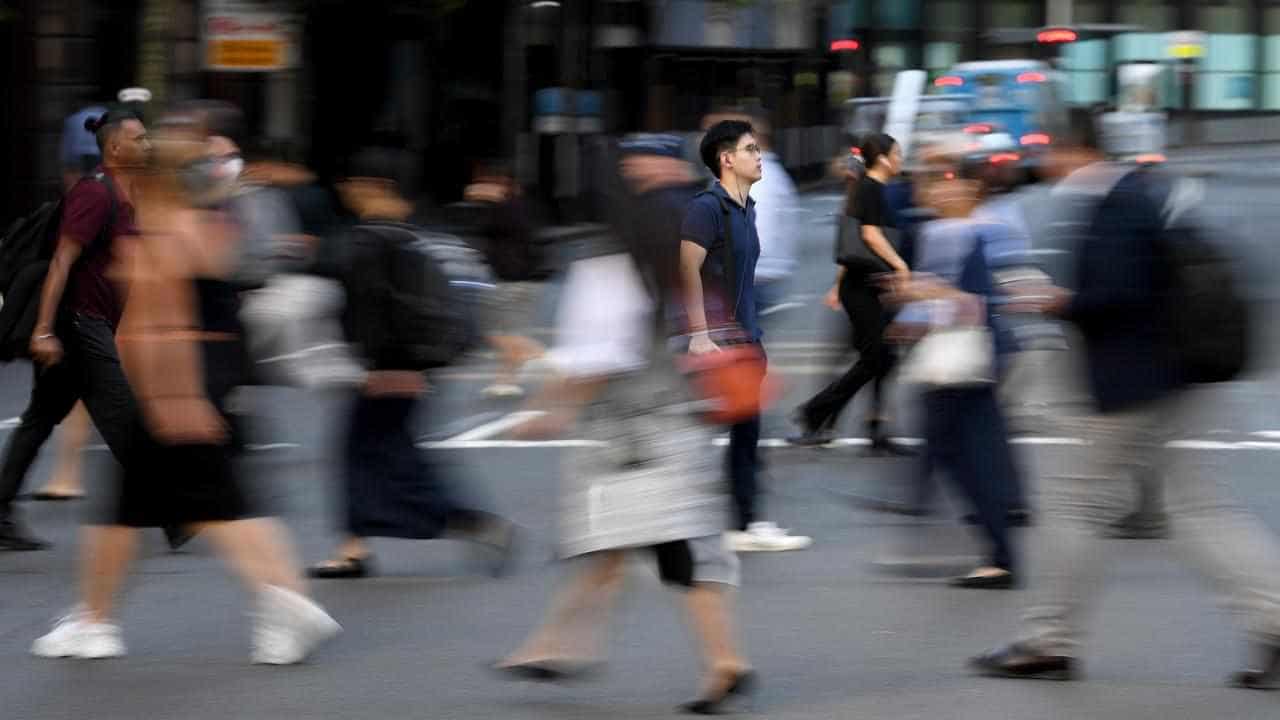 Melbourne, SE Qld lead way for new jobs figures