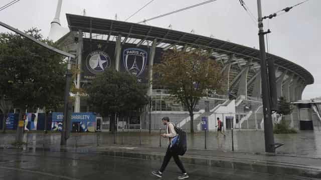 French billionaires plan luxury look for Paris FC