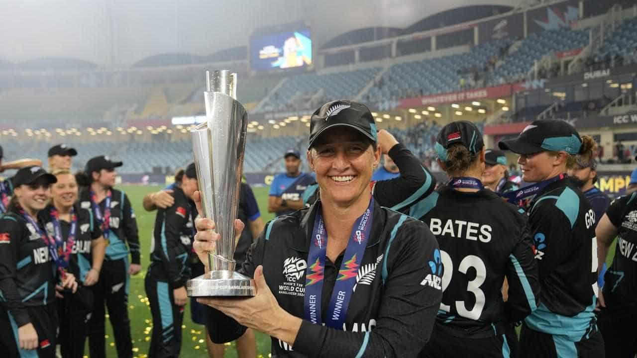 New Zealand women roar to glorious T20 World Cup win