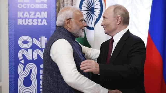 Modi tells Putin that India wants peace in Ukraine