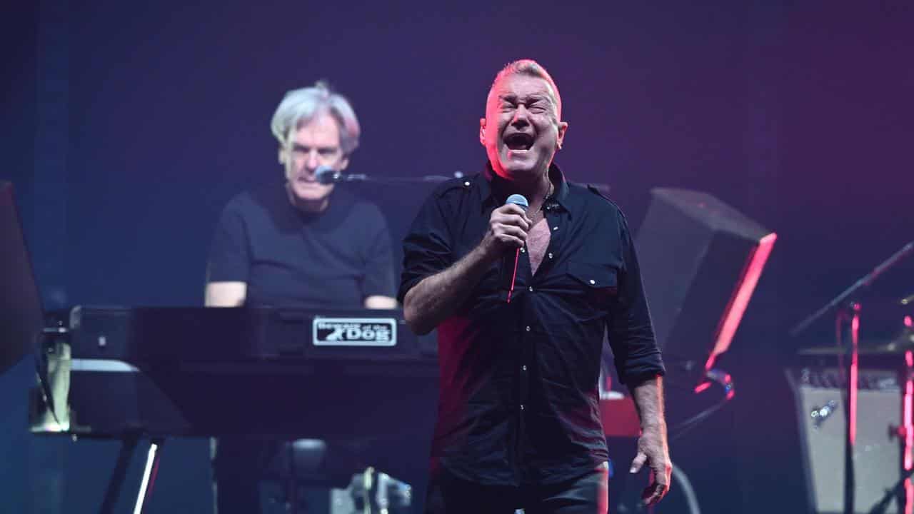 Cold Chisel rocks out as Barnes scores another No.1 hit