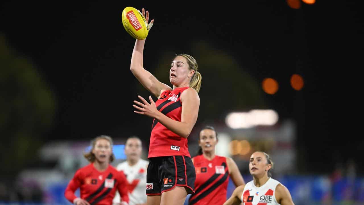 Wales, Hosking suffer serious injuries in AFLW draw