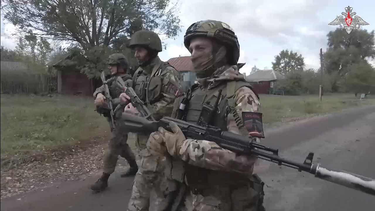 Fast-advancing Russia takes two Ukraine towns