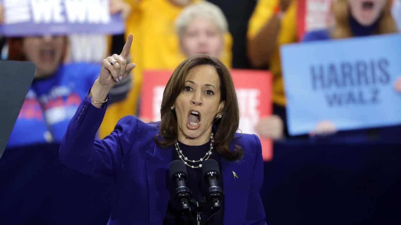 Trump comment on women 'offensive to everybody': Harris