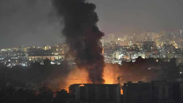 Israel pounds southern Beirut after US truce push