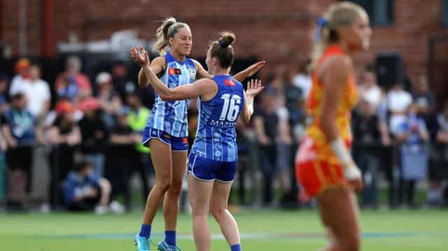 Roos thrash Suns to claim AFLW minor premiership