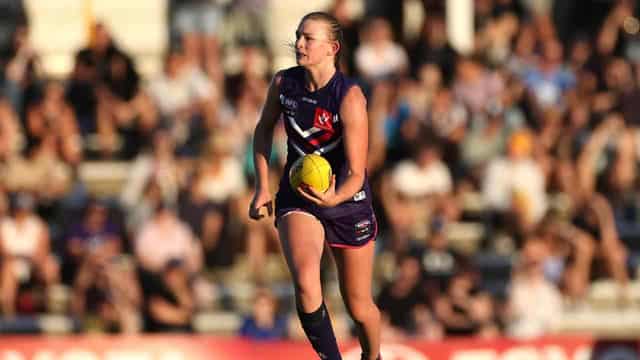 Mim Strom stars as Dockers down Bulldogs in AFLW