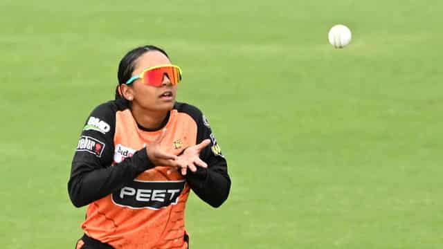 Mooney and King lift Perth to WBBL win