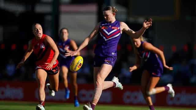 Prespakis injured as Dockers eliminate Bombers in AFLW