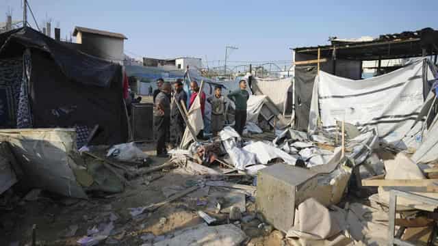 Dozens killed as Israel strikes north Gaza, medics say