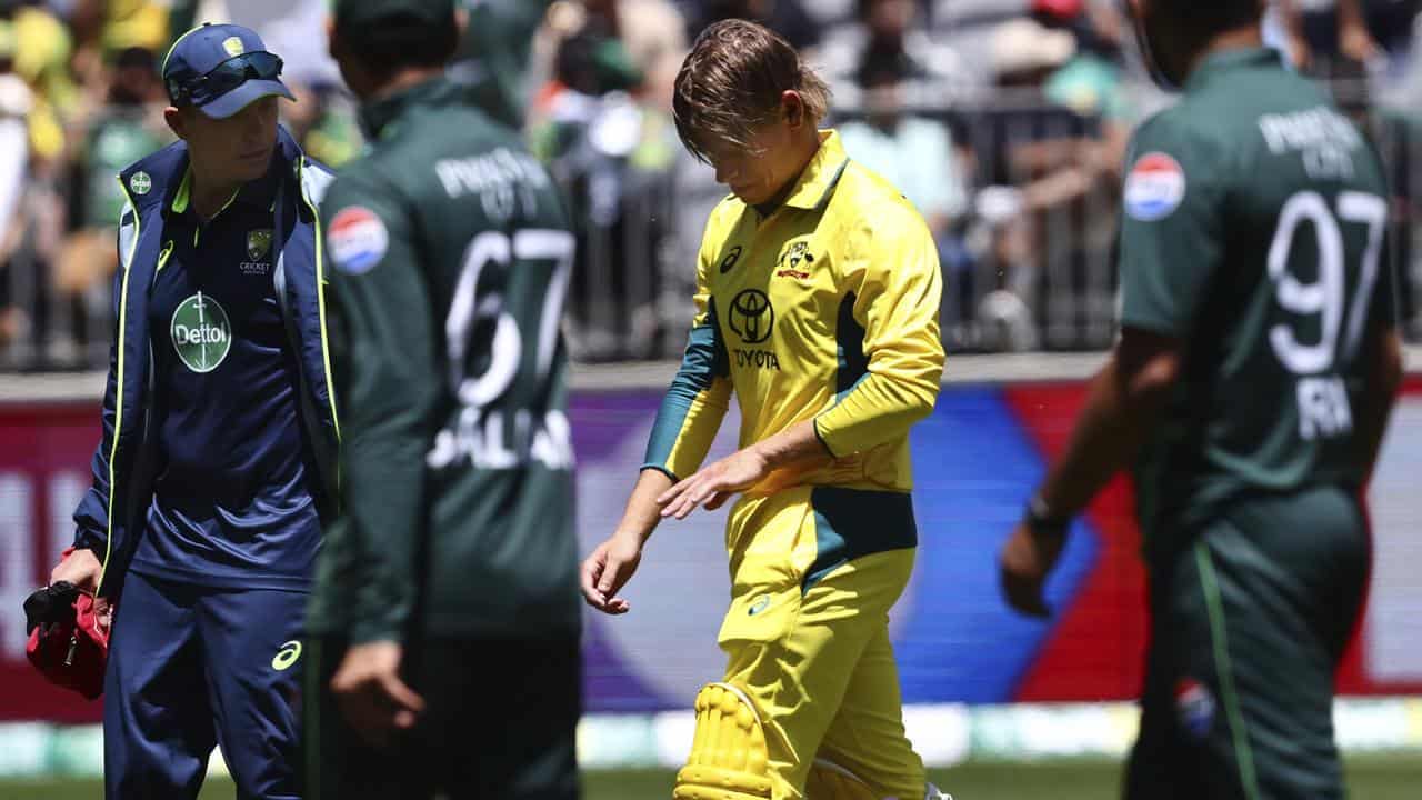 Connolly fractures hand as Pakistan claim ODI series