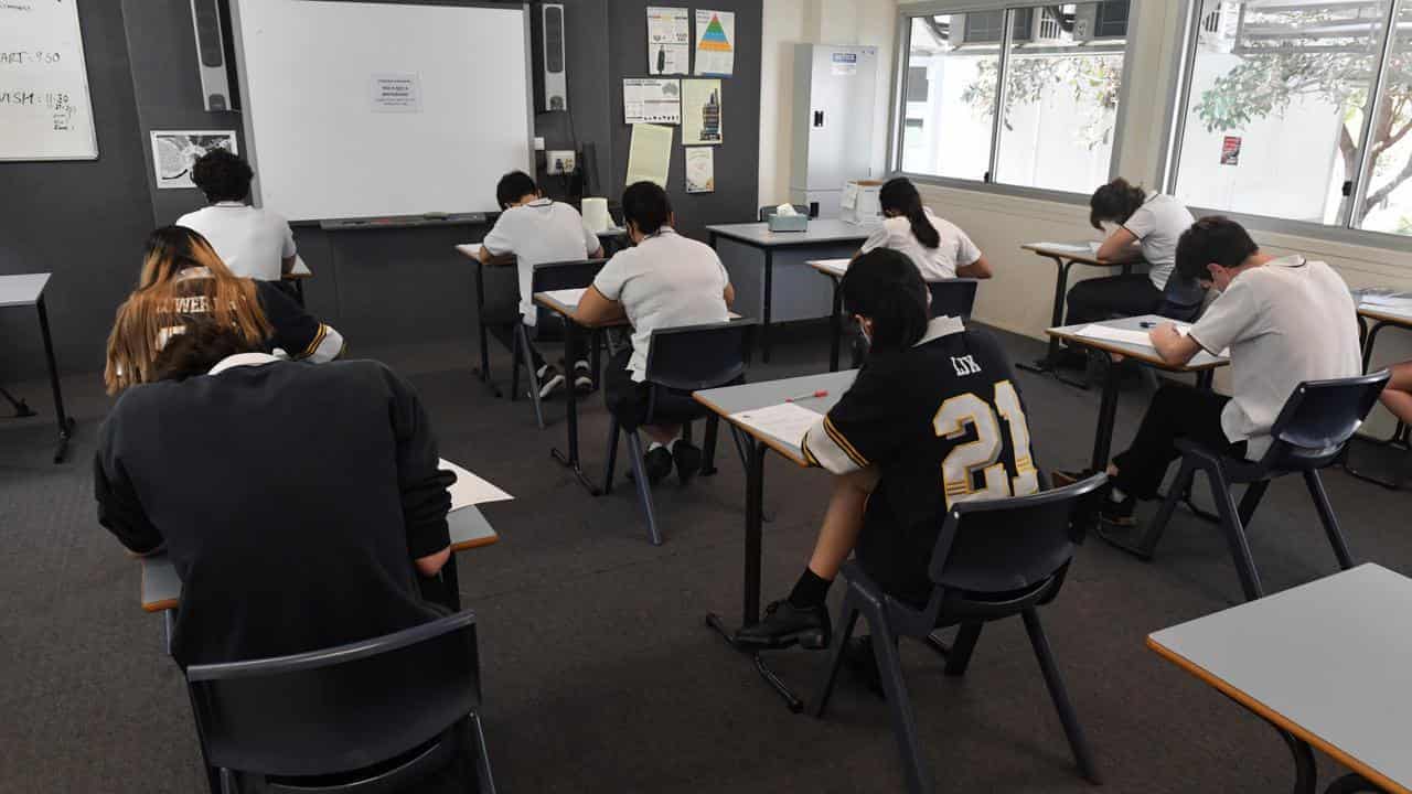 Blunder didn't compromise final exams, authority says