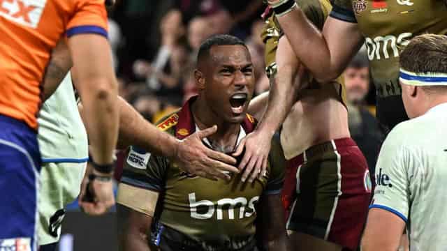 Winger Suliasi Vunivalu confirms French rugby move