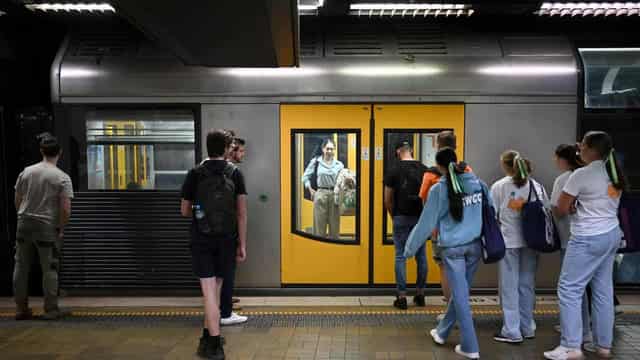 Sydney trains could stop for four days if no compromise