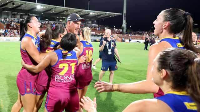 Lions mow down Crows, storm into AFLW grand final