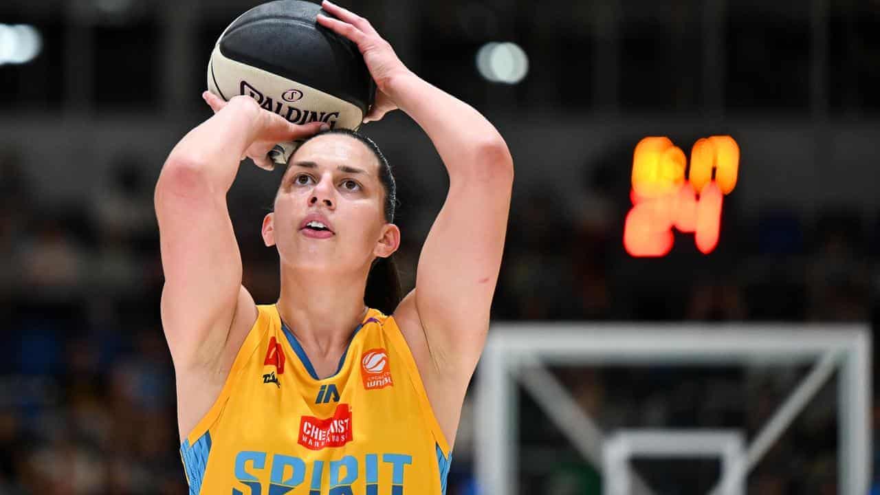 Bendigo stay unbeaten in WNBL after big comeback