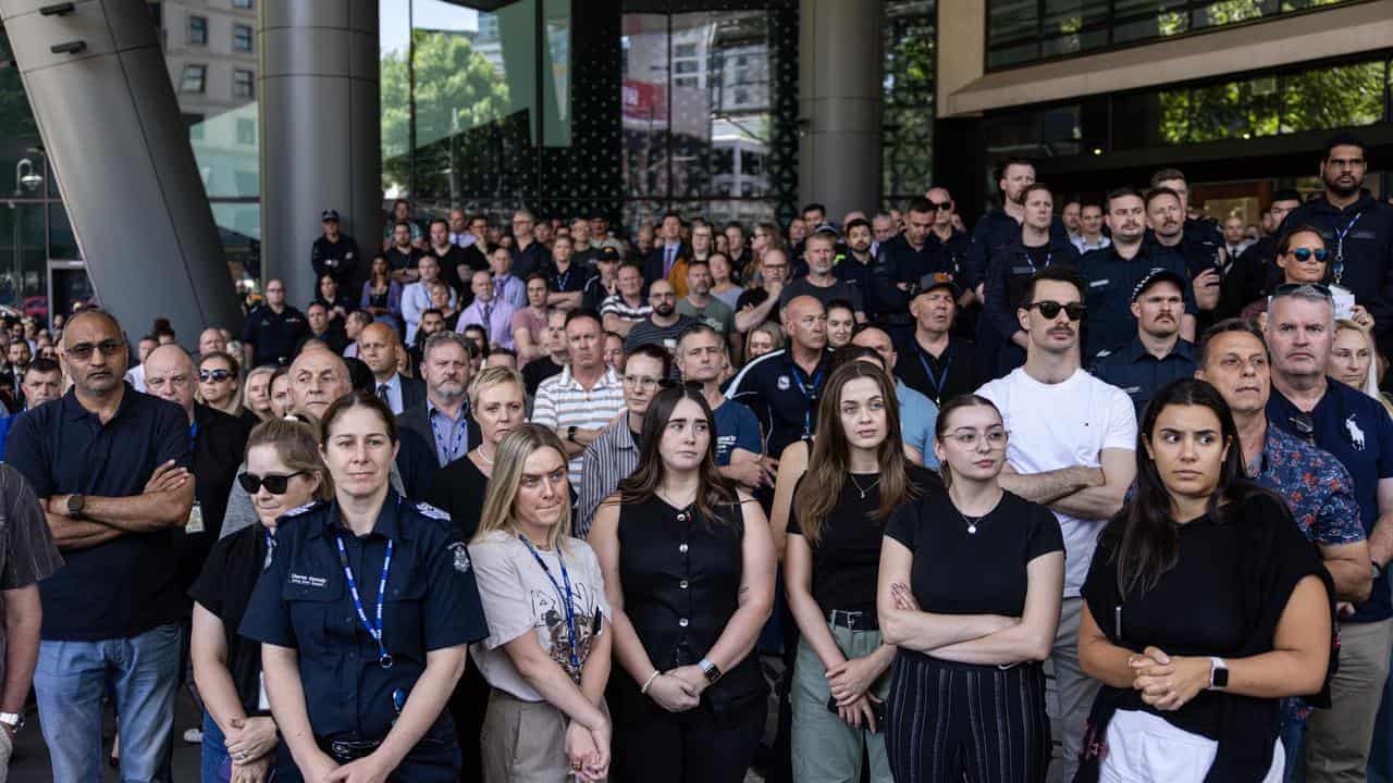 Hundreds of striking police walk out of headquarters