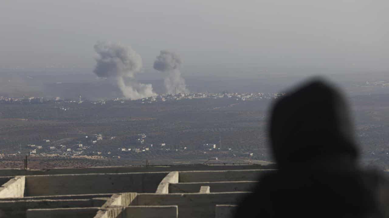 Jets bomb northwest Syria areas held by Islamist rebels