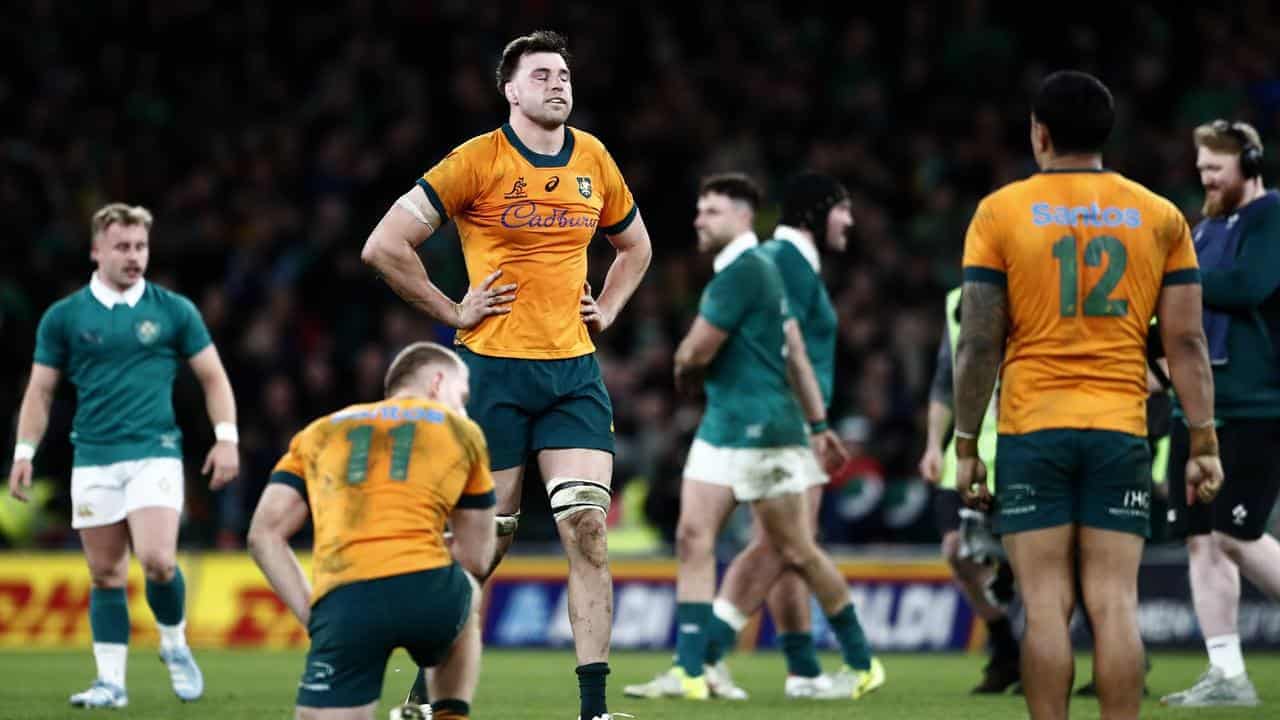 Wallabies end tour with agonising defeat to Ireland