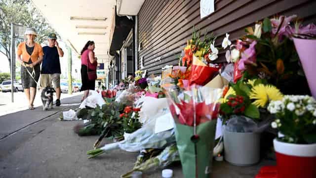 Fond tributes for kind couple slain inside burger shop