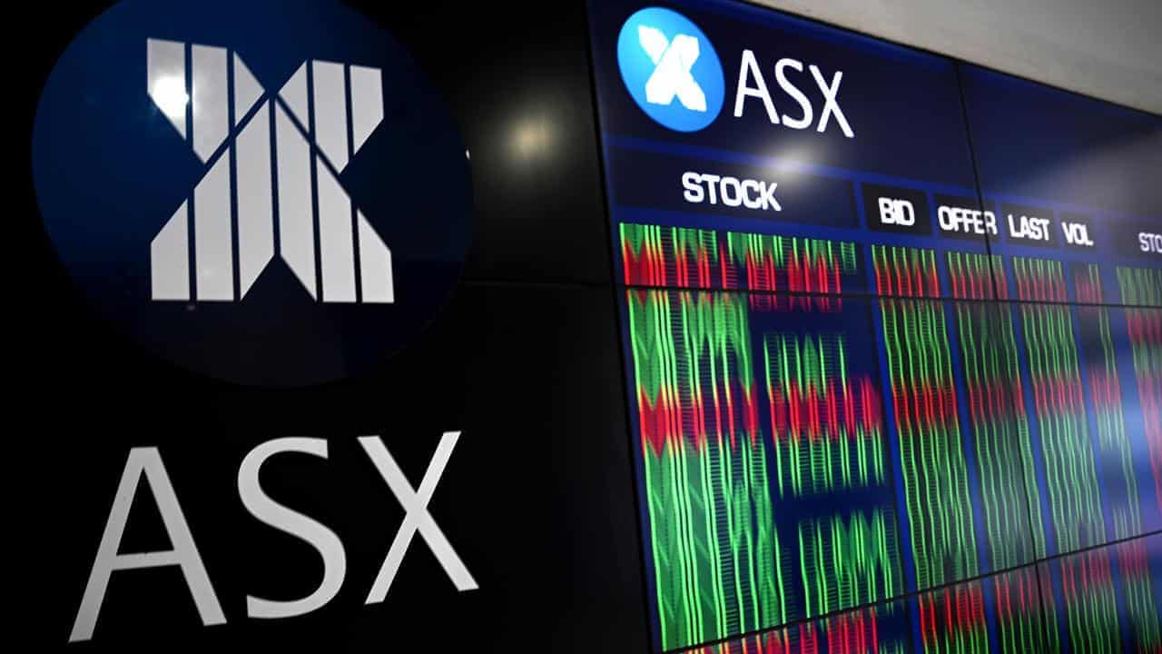 Aussie shares give up gains after strong jobs report